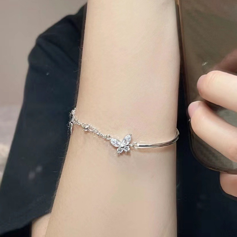 We Flower Vòng Tay Dây Xích Phối Mặt Hình Bướm Bằng Bạc Kiểu Hàn Quốc Lãng Mạn Cho Nữ