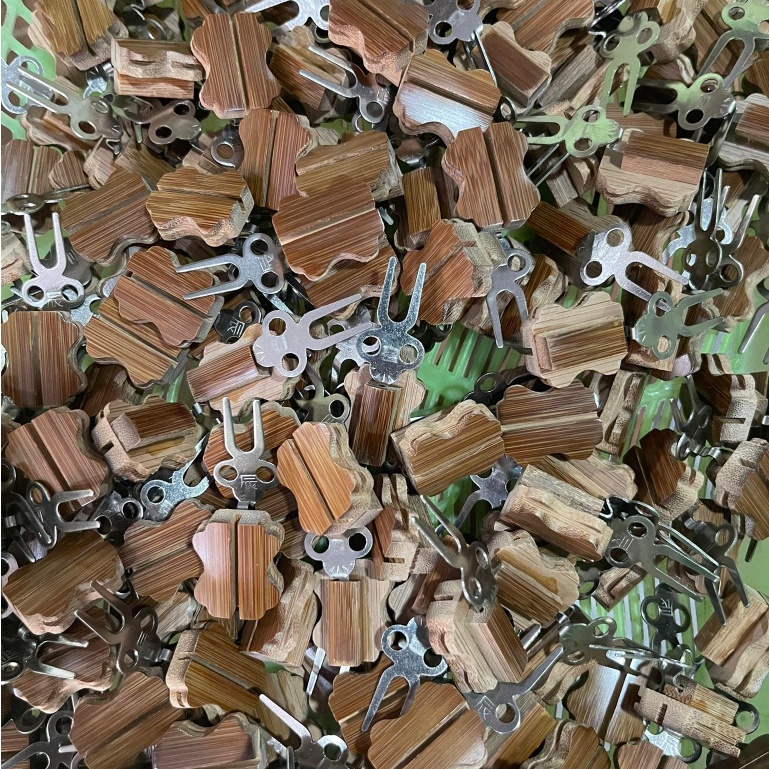 Cài xiên Trúc cài hoa quả cho lồng Khuyên Và Lồng Chào Mào