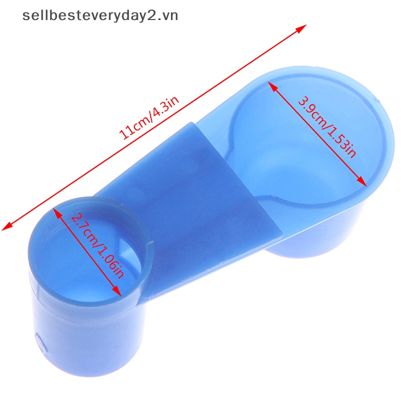 Bình Đựng Nước Uống Bằng Nhựa Cho Gà / Heo / Thú Cưng