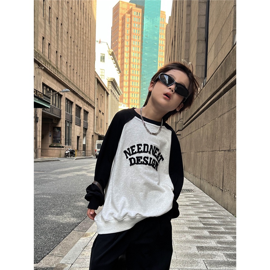 Áo sweater In Chữ Viền Sờn Màu Sắc Tương Phản Phong Cách Hàn Quốc Thời Trang Mùa Thu Cho Bé Trai Và Gái