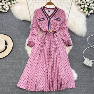 Đầm Chữ a Tay Dài Cổ Chữ v Eo Cao Xếp Ly Màu Hồng Thời Trang Xuân Thu Dành Cho Bạn Nữ