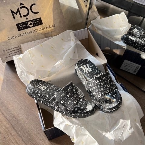 Dép MLB - DIA MONOGRAM - ĐEN - CODE: 3ALPCDM33