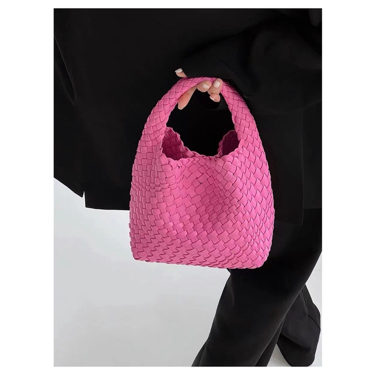 Túi Xách Tay Đan Tay Phong Cách Mới 2023 Cho Nữ