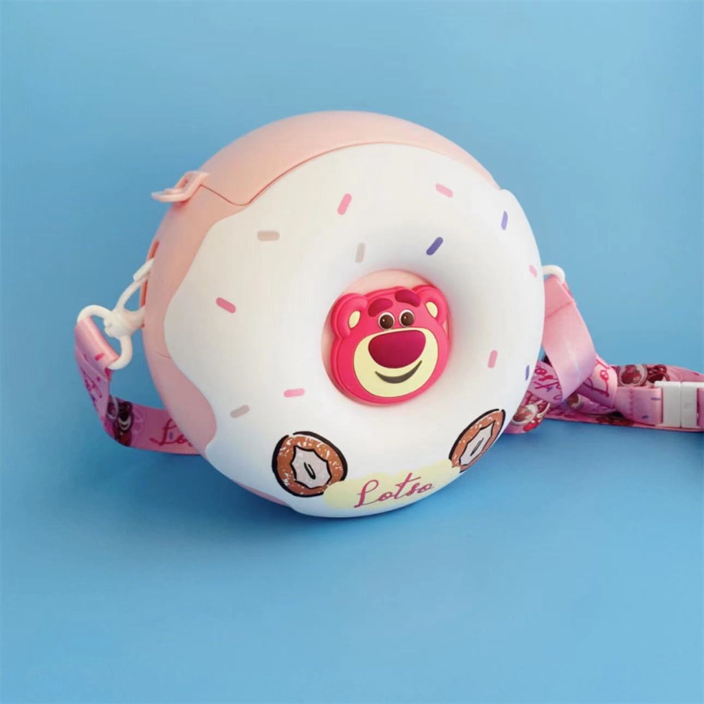 Bình Nước Hình Gấu Dâu Tây Hoạt Hình disney Dễ Thương Có Ống Hút Dưới Dâu Tây