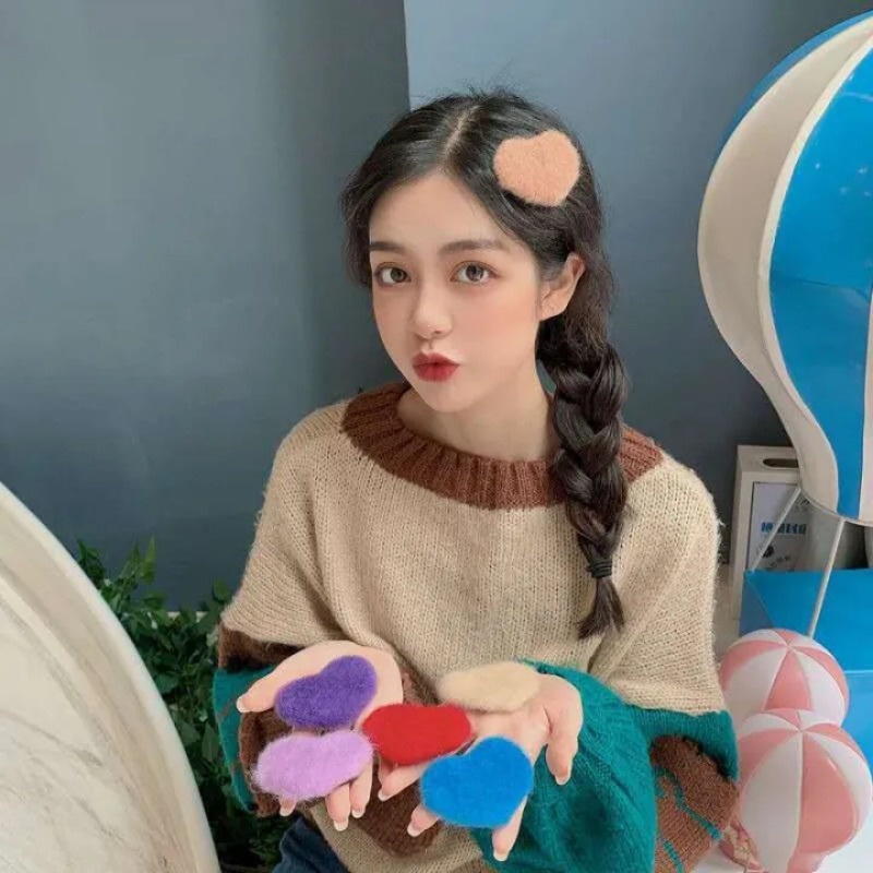 Girl sweet heart Kẹp Tóc bb / Kẹp Tóc Màu Trơn Đơn Giản / Kẹp Tóc Lông Xù Hình Trái Tim Phong Cách Hàn Quốc ins Thích Hợp Cho Mùa Thu Đông