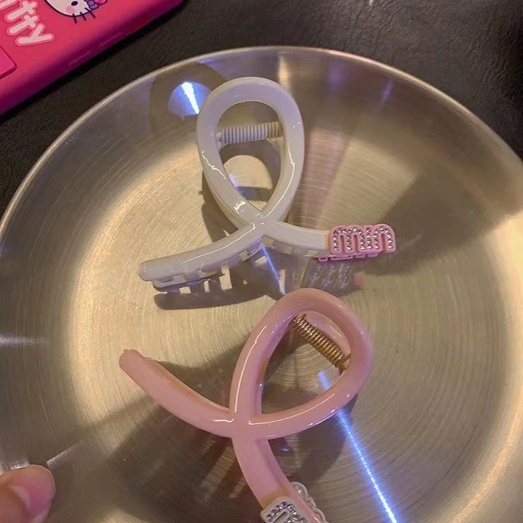 PVN61461 Kẹp Tóc Hình Cá Mập Đính Đá Chữ Thời Trang Hàn Quốc 2023