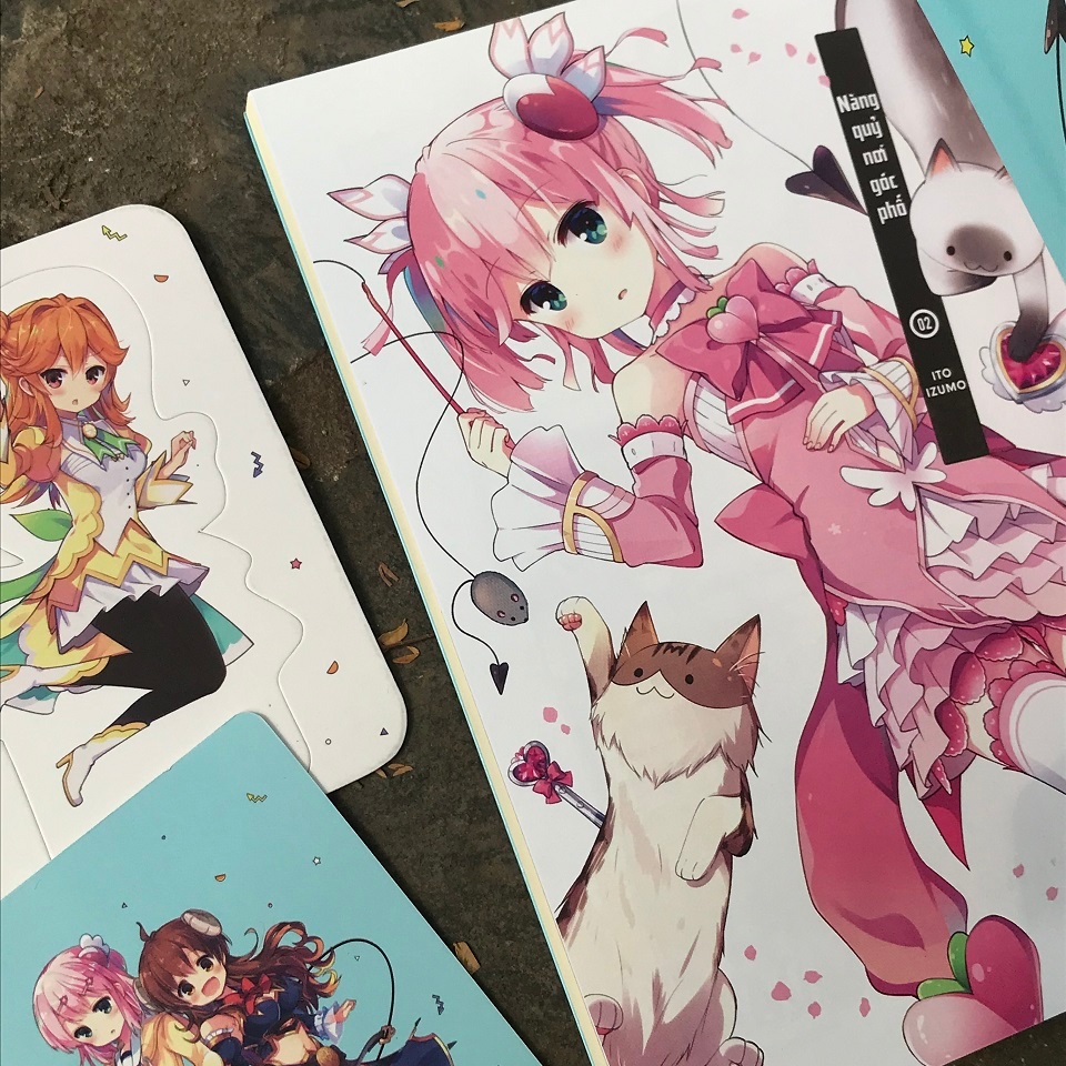 Sách - Nàng Quỷ Nơi Góc Phố  - AZ Việt Nam