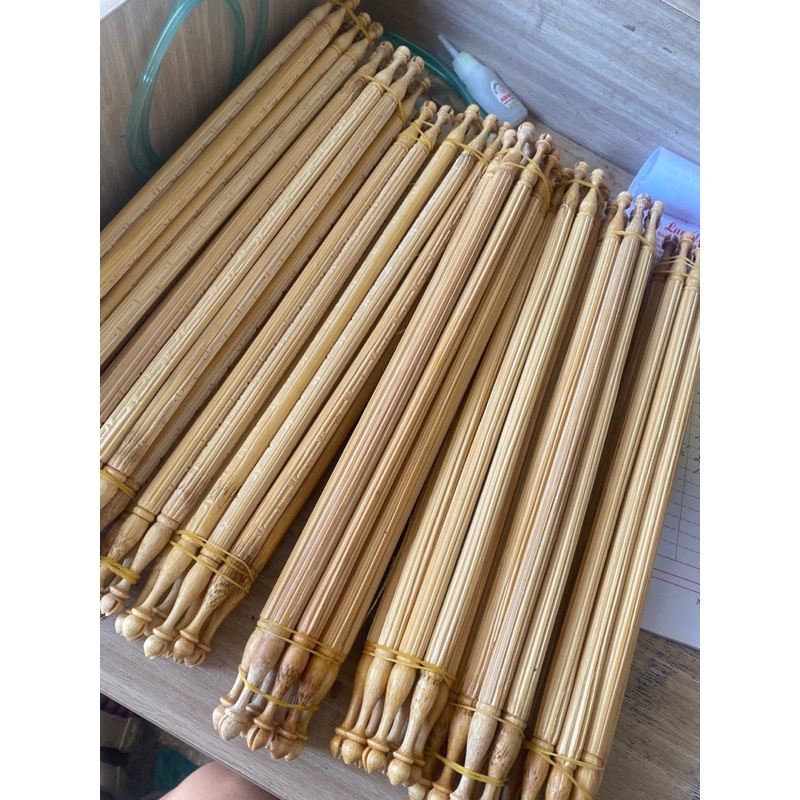 Cầu thẳng T triện tiện 2 đầu chất liệu tre dành cho chào mào