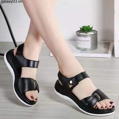 TF dép sandal nữ dép đi biển dép đế cao Thoải Mái Xinh Xắn  B28G11M 35Z230831