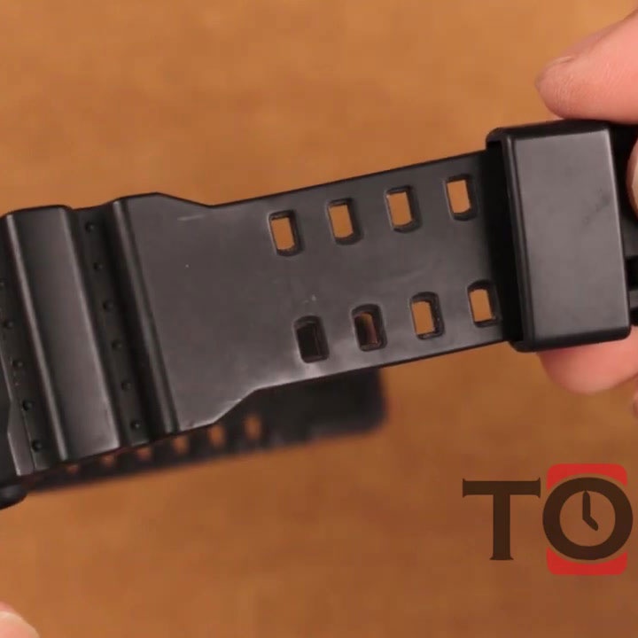 Đồng hồ casio G-shock GA -700-1B đã qua sử dụng