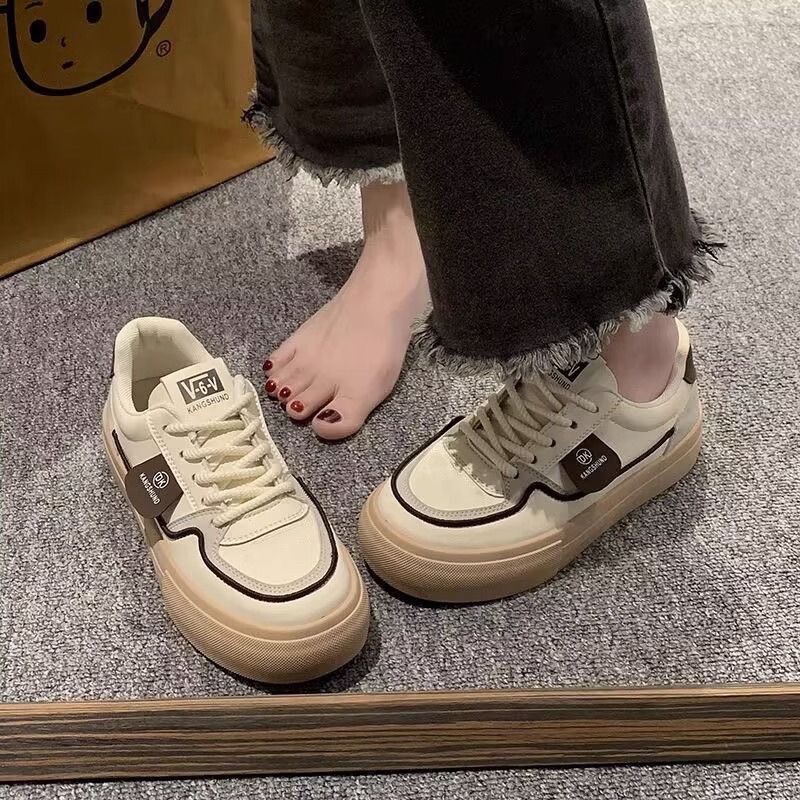 Giày tem DK hàng QC loại 1 , chất da mềm siêu êm chân MSP 215