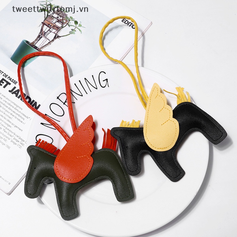 Móc Khóa Da pu Nhẹ Hình Ngựa Cánh Thiên Thần mini Trang Trí Túi Xách / Chìa Khóa Xe Hơi vn