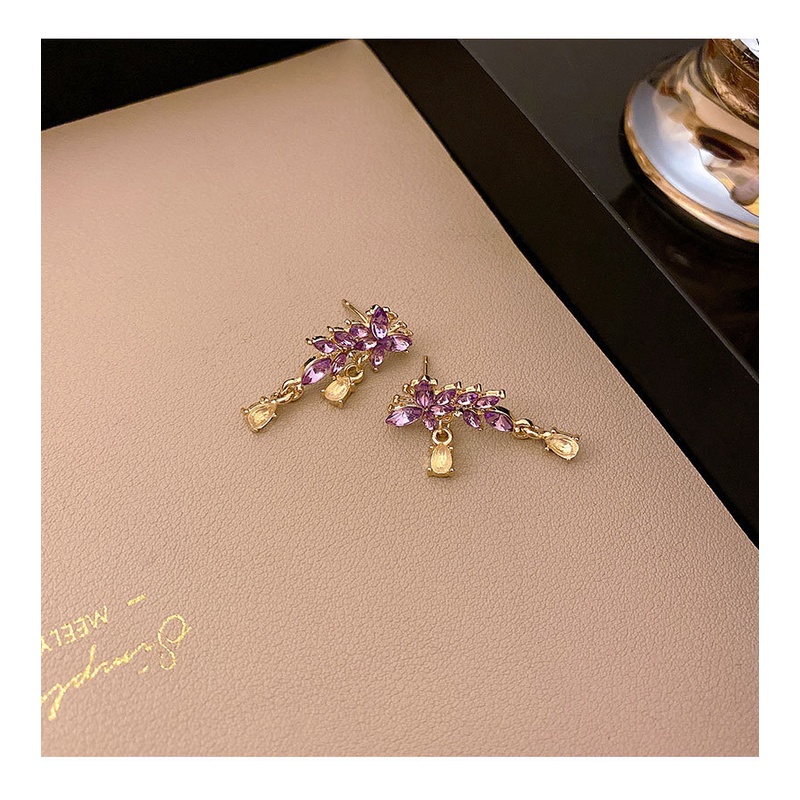 Bông Tai Mạ Bạc 925 Hình Bướm Đính Kim Cương Lấp Lánh Sang Trọng