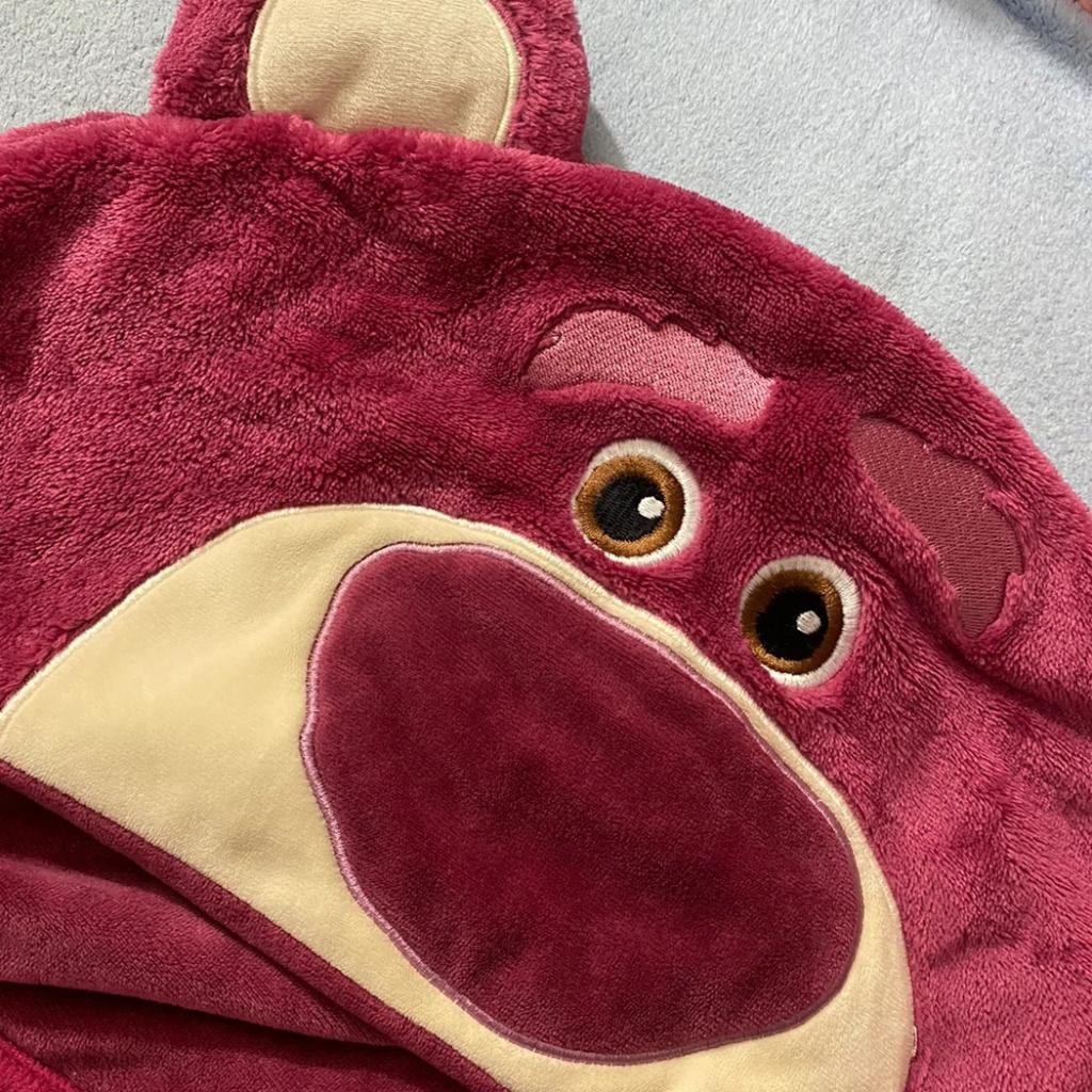 Chăn Lông Cừu San Hô Cỡ Lớn Hình Gấu / Dâu Tây Có Mũ Choàng Điều Hòa Không Khí