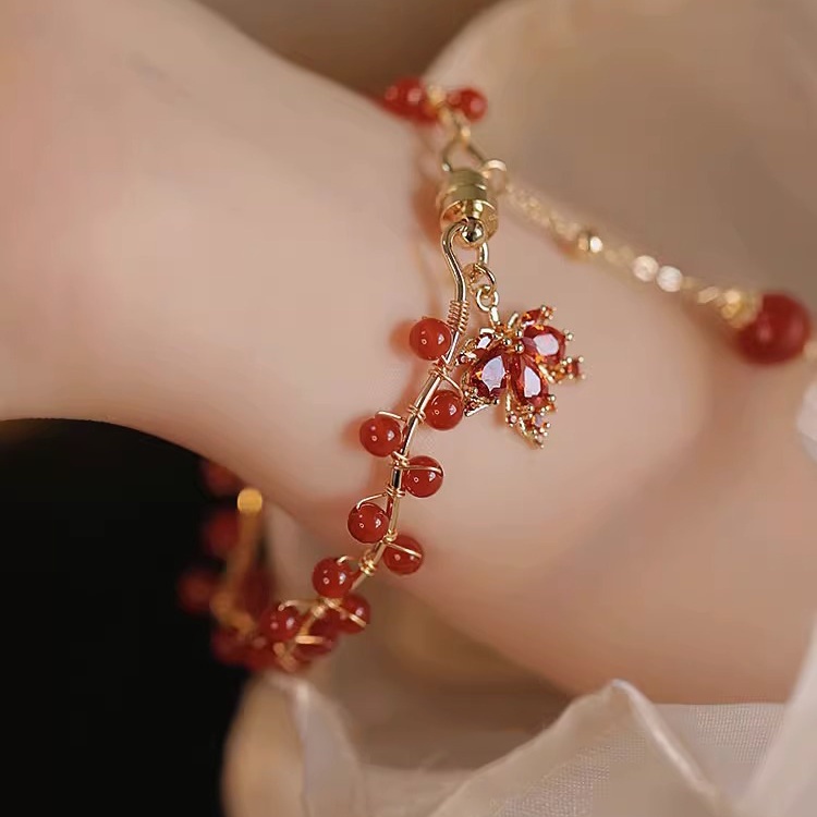 Genshin Impact Kaedehara Kazuha Vòng Tay Chuỗi Hạt Đỏ Khóa Nam Châm Thiết Kế niche Cho Nữ