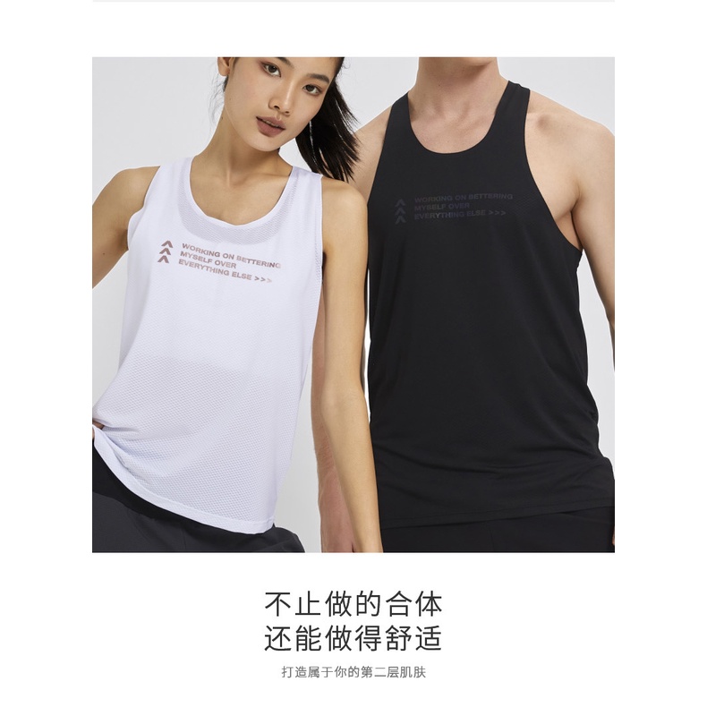 Áo Thun Thể Thao Không Đường May Thấm Hút Mồ Hôi Thoáng Khí Cho Nam Và Nữ