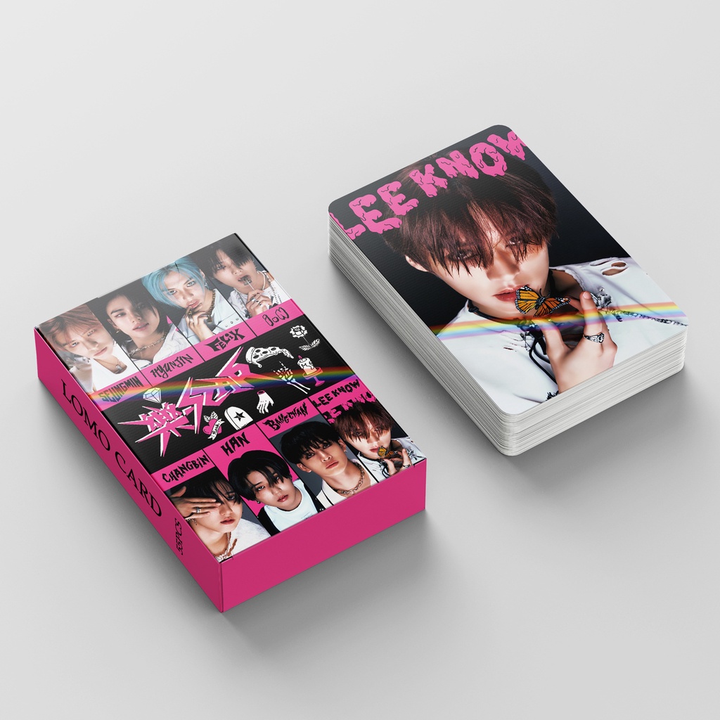 Hộp 55 Tấm Ảnh lomo card Nhóm Nhạc stray kids