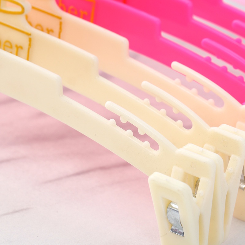 Spot# Underwear Store Underwear Hanger Bra Plastic Underwear Clip Display Shorts Women's Bra Clothes Hanger 12cc