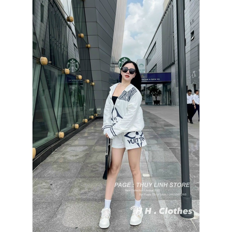 Set LV mũ  khoá thể thao siu hot  fom thụng HN754CCC