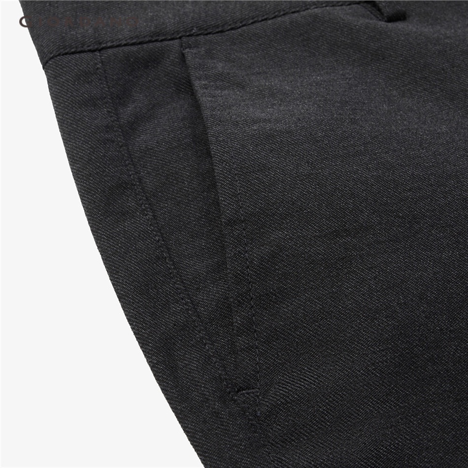 Quần dài GIORDANO 01113074 ôm dáng cạp cao thời trang dành cho nam