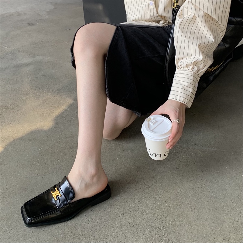 Dép Sandal Đế Mềm Chống Trượt Mũi Vuông Phối Khóa Kim Loại Thời Trang Xuân Hè 2023 Dành Cho Bạn Nữ