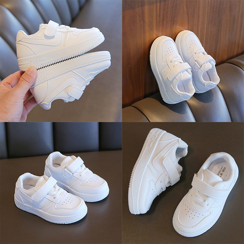 Giày Thể Thao Đế Mềm Thời Trang Năng Động Cho Bé