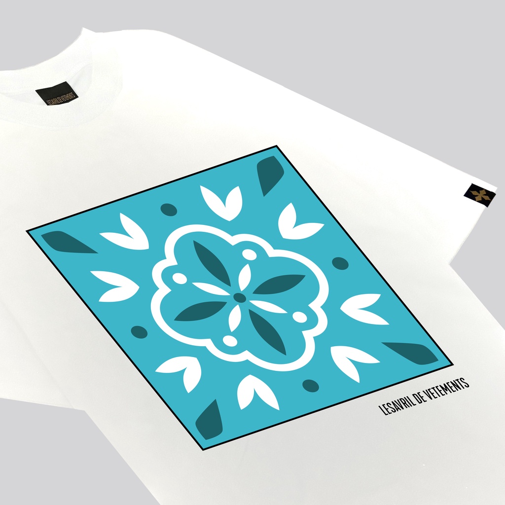 Áo thun Lesavril de Vetements Crystal Ice - White