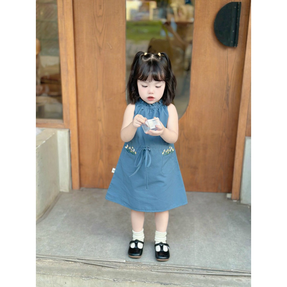 Váy bé gái NRA10 phong cách Hàn chất kaki thô phối thêu hoa xin xắn dễ thương Ngò Rí Store
