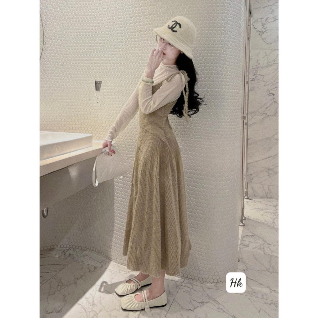 Set váy hai dây mix áo dài tay siêu xinhh