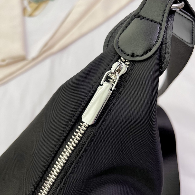 Túi Da Đeo Chéo Thời Trang Cho Nam Nữ