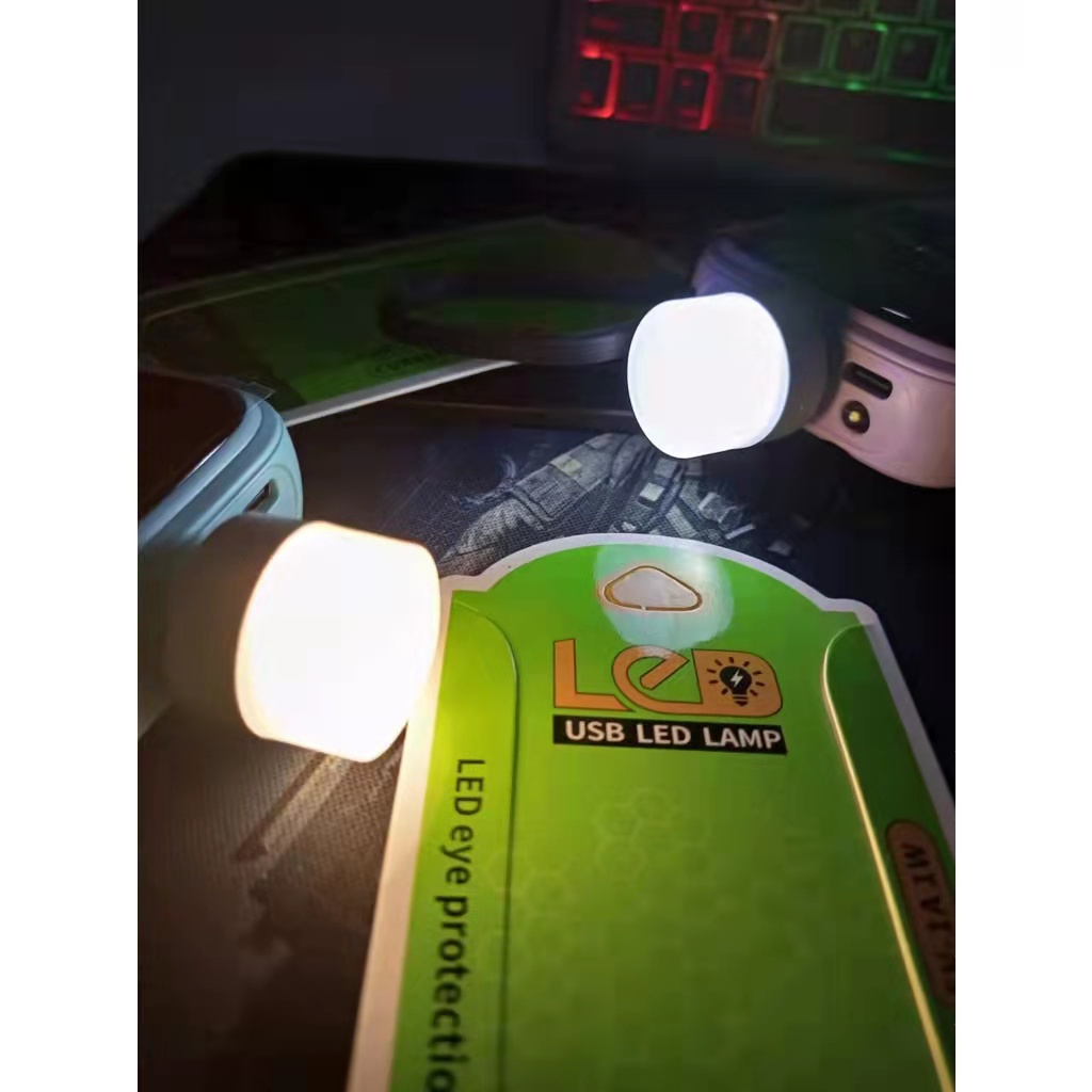 Đèn LED Cắm Cổng USBĐèn led chiếu sáng dùng nguồn qua cổng usb rất nhỏ gọn và tiện lợi có thể mang theo bất cứ đâu, thiế