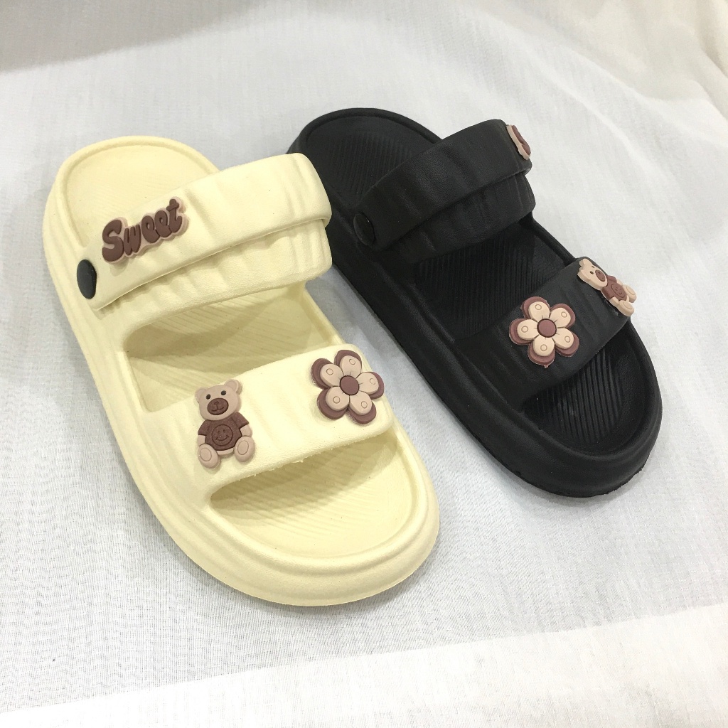 Dép Sandal Nữ, Dép Nữ Đế Cao Dán Sticker Hình Gấu SWEET Siêu Đẹp
