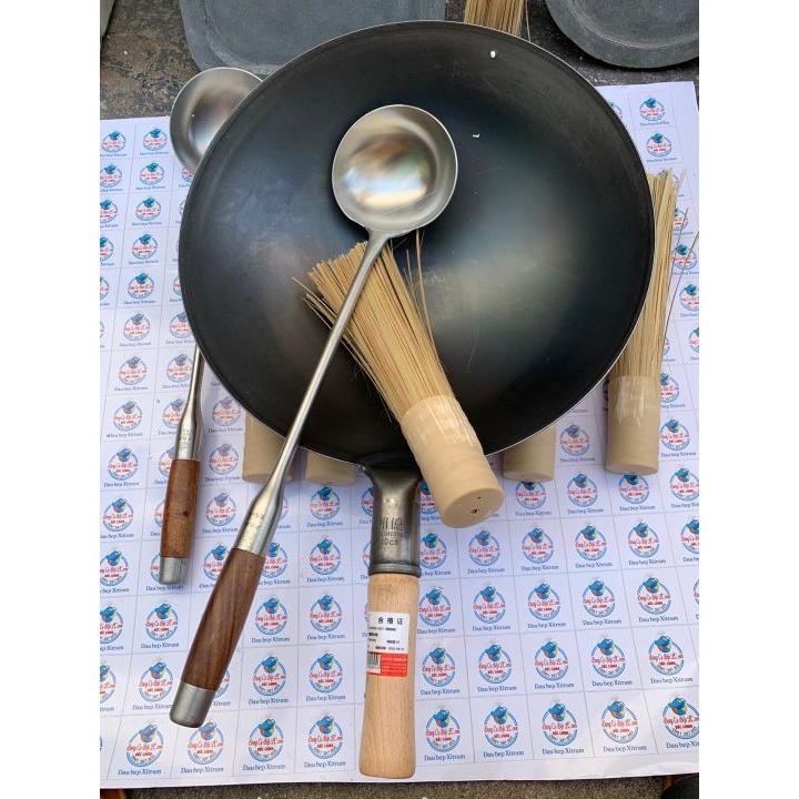 Chảo Thép Dập Máy Cán Gỗ Chiên Cơm,Xào Mì,Hủ Tiếu, Chảo thép carbon chống dính