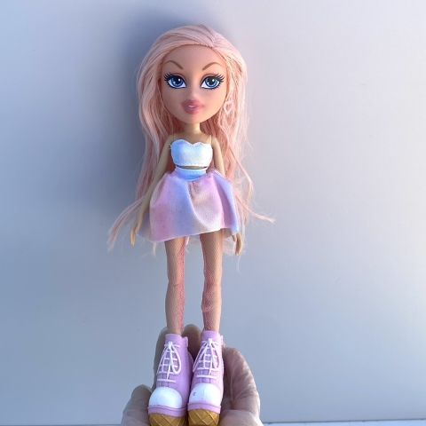 Búp Bê bratz bratz 27cm Thiết Kế Dễ Thương Cho Bé Gái