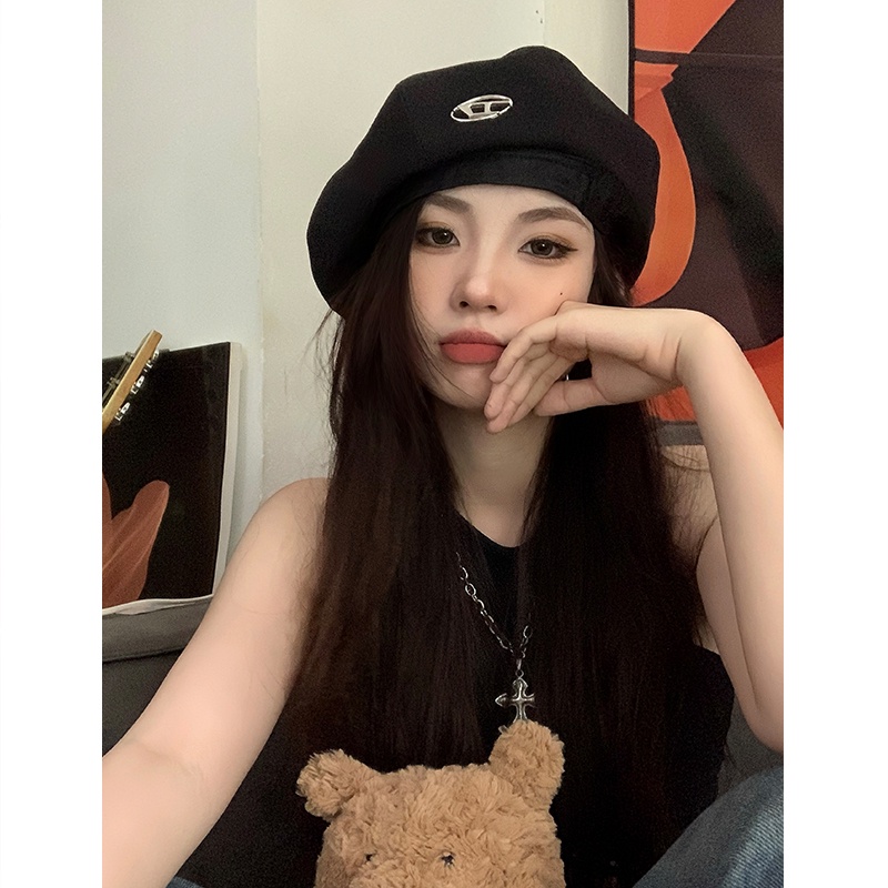 Mũ beret Vải Nhung Phối Nhãn Kim Loại Phong Cách Đường Phố Hàn Quốc Cho Nữ @