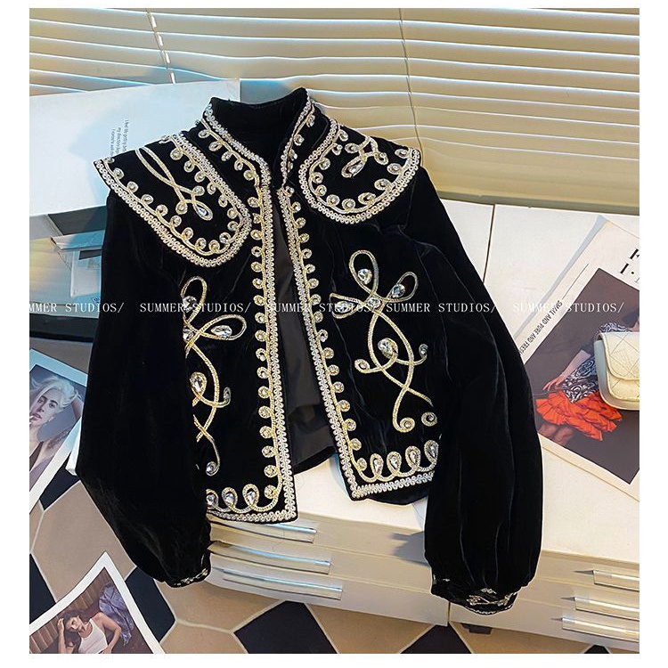 Áo Khoác Màu Đen Phong Cách Châu Âu Thời Trang Cao Cấp Cho Nữ