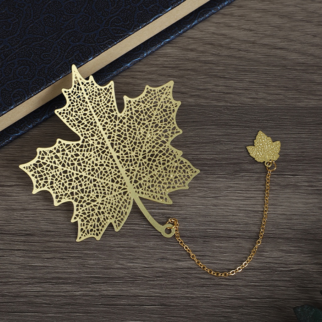Thẻ Đánh Dấu Trang Sách Bằng Kim Loại Hình Lá Phong Màu Vàng Sáng Tạo