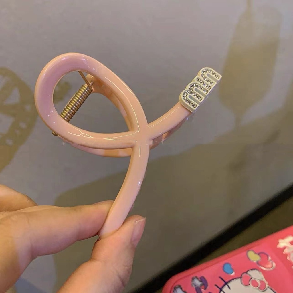 PVN61461 Kẹp Tóc Hình Cá Mập Đính Đá Chữ Thời Trang Hàn Quốc 2023