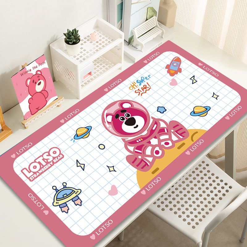 Tấm Lót Chuột Và Bàn Phím Máy Tính Cỡ Lớn In Hình Gấu / Dâu Tây Hoạt Hình Màu Hồng Dễ Thương