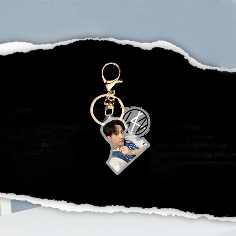Móc Chìa Khóa Bằng acrylic Hình stray kids social Mới