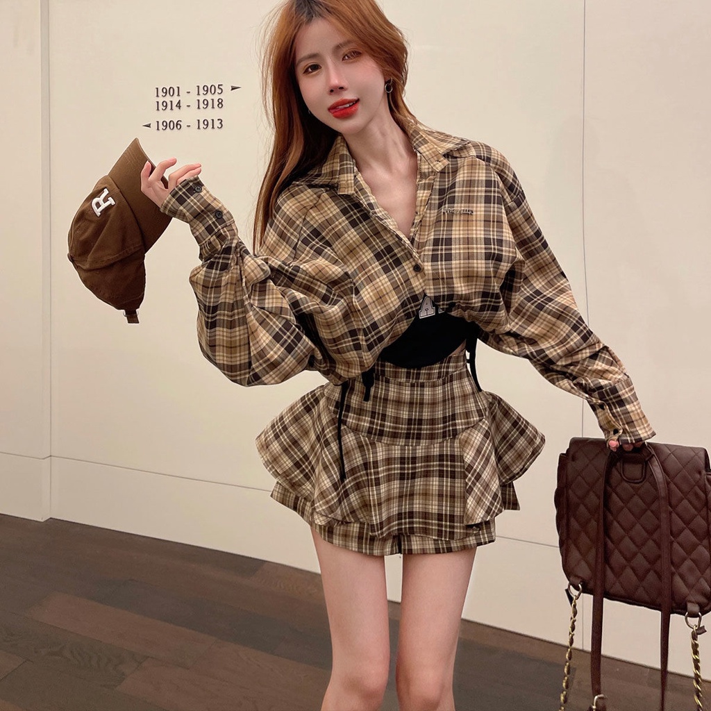 Set Áo Sơ Mi + Áo Khoác + Chân Váy + Áo Hai Dây Họa Tiết Kẻ Sọc Thời Trang Mùa Xuân Mới Cho Nữ
