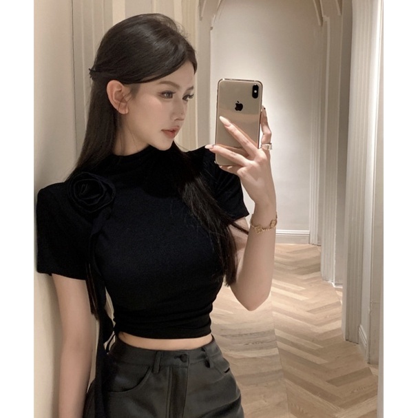 Áo Thun Tay Ngắn Cổ Cao Họa Tiết Hoa Thời Trang Phong Cách Mới