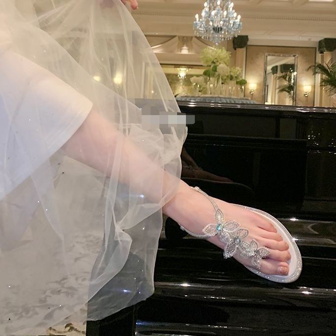 Giày Sandal Xỏ Ngón Đế Bằng Quai Ren Đính Đá Thời Trang Mùa Hè 2023