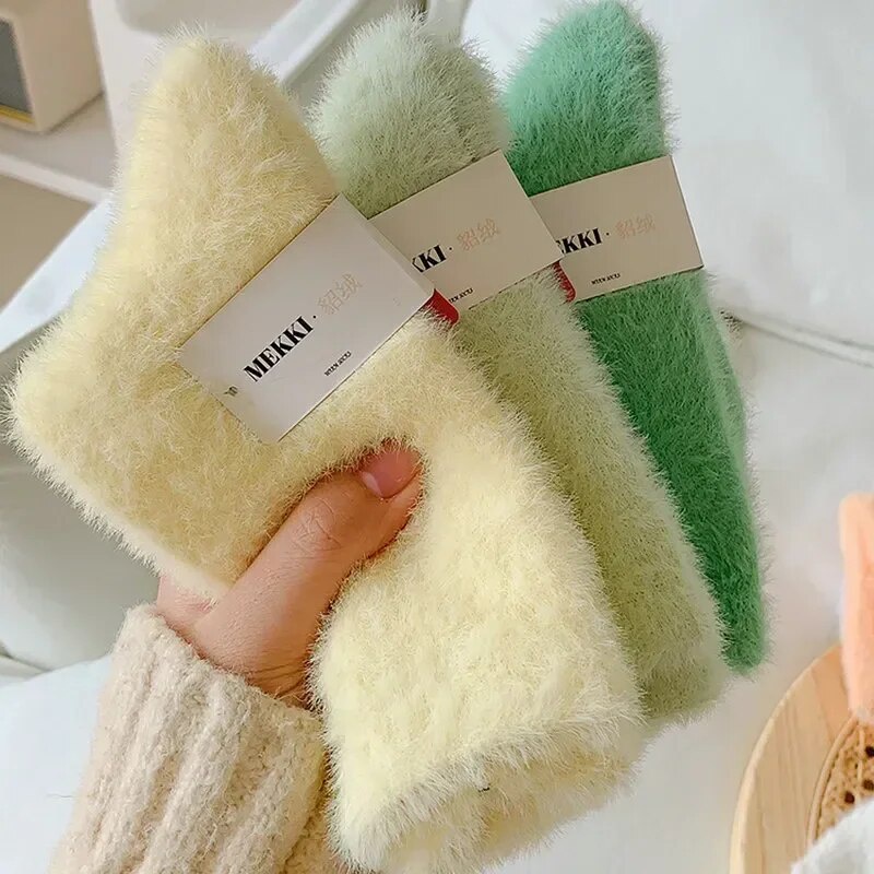 Vớ Ngủ Vải Nhung San Hô Lông Cừu San Hô Siêu Mềm Dày Dặn Ấm Áp Mùa Thu Đông