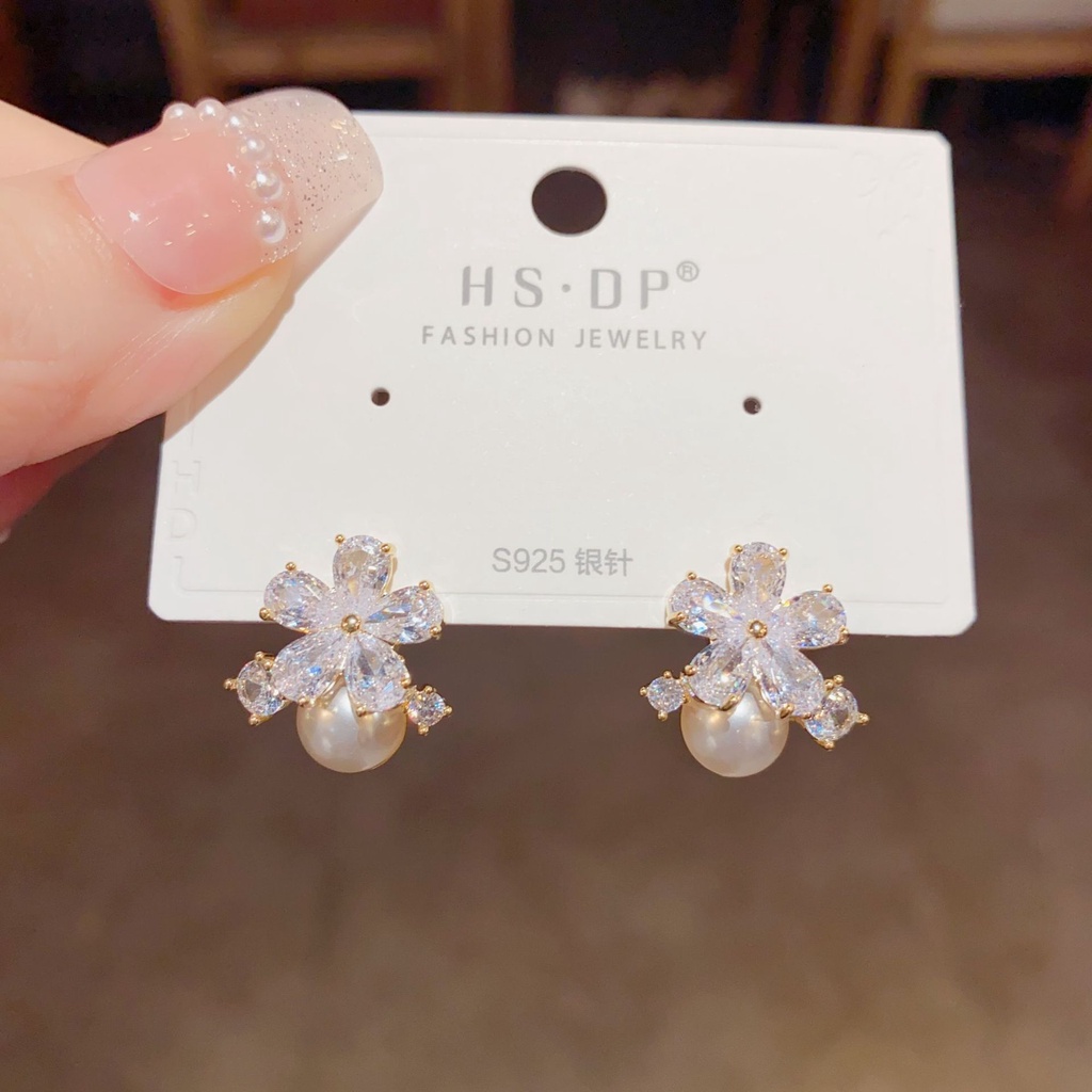 Bông Tai Mạ Bạc 925 Hình Bông Hoa Đính Ngọc Trai Dễ Thương