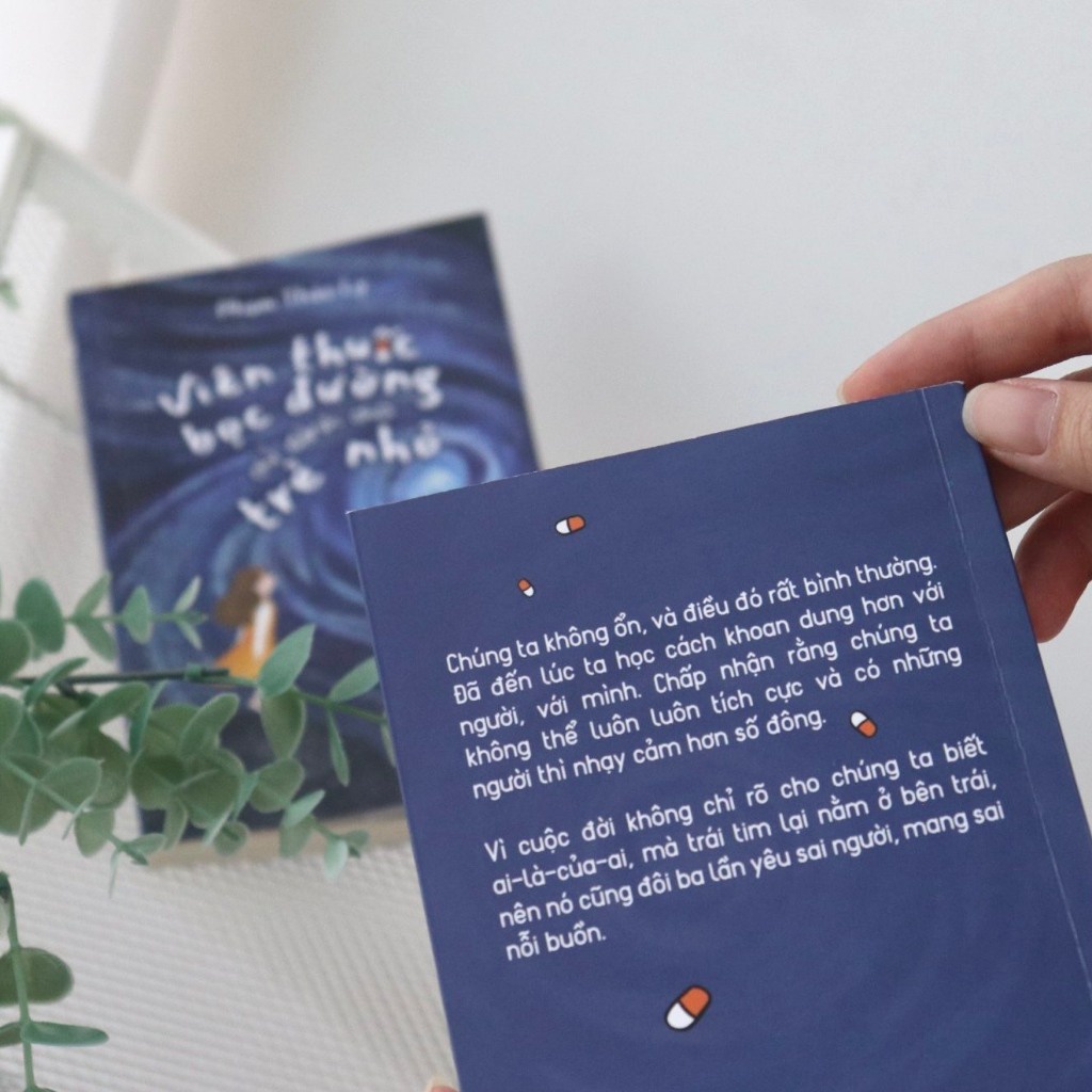 Sách Viên Thuốc Bọc Đường Chỉ Dành Cho Trẻ Nhỏ - Bản Quyền