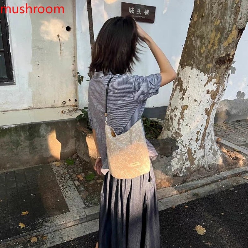 Túi Vải Lanh Đeo Vai Mùa Hè Phong Cách Mới 2023 Dễ Phối Đồ Kết Cấu niche