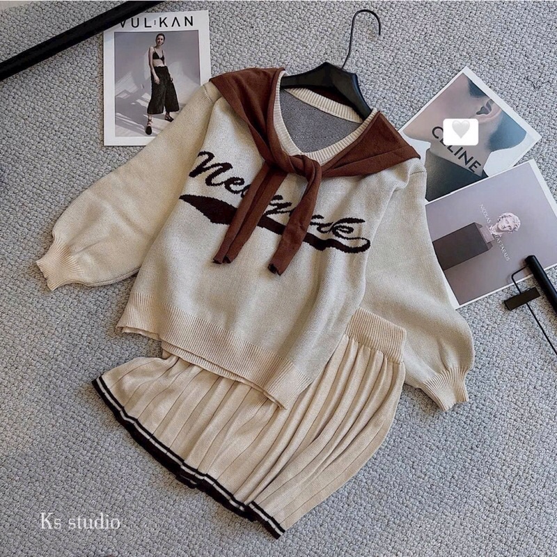 Set áo len mic chân váy kèm khăn