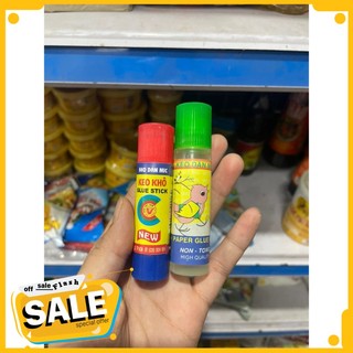 1 lọ keo dán giấy thủ công