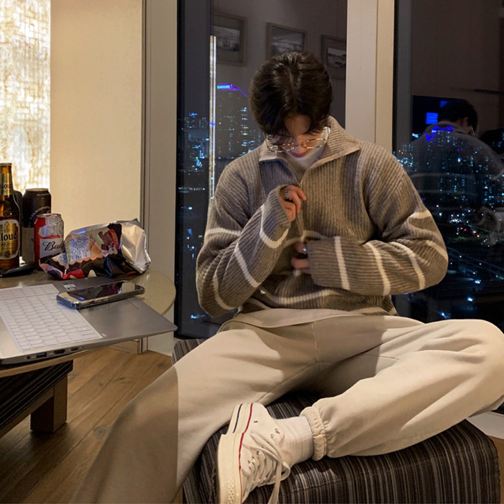 Áo Len Tay Dài Họa Tiết Kẻ Sọc Thời Trang Hàn Quốc Cho Nam